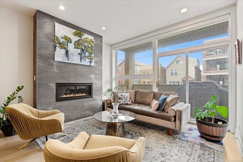 Tiny photo for 3033 N Clybourn Avenue #1, Chicago, IL 60618 (MLS # 12624854)