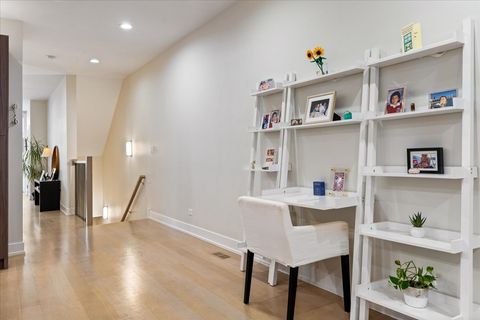 Tiny photo for 3033 N Clybourn Avenue #1, Chicago, IL 60618 (MLS # 12624854)