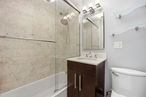 Tiny photo for 2930 N Sheridan Road #1912, Chicago, IL 60657 (MLS # 12546216)