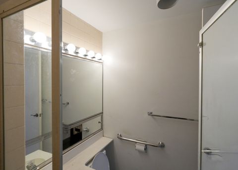 Tiny photo for 601 E 32nd Street #400, Chicago, IL 60616 (MLS # 12524217)