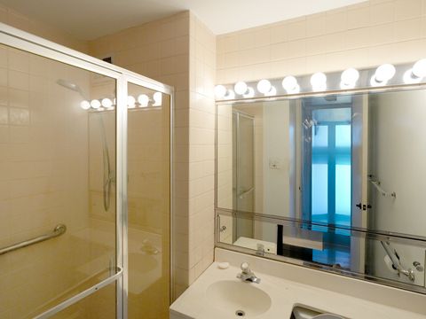 Tiny photo for 601 E 32nd Street #400, Chicago, IL 60616 (MLS # 12524217)