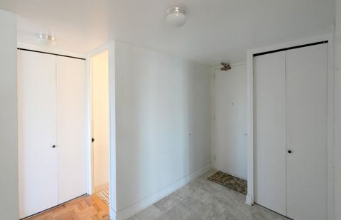 Tiny photo for 601 E 32nd Street #400, Chicago, IL 60616 (MLS # 12524217)