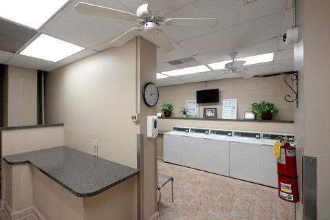 Tiny photo for 601 E 32nd Street #400, Chicago, IL 60616 (MLS # 12524217)