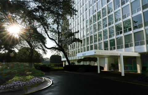 Tiny photo for 601 E 32nd Street #400, Chicago, IL 60616 (MLS # 12524217)