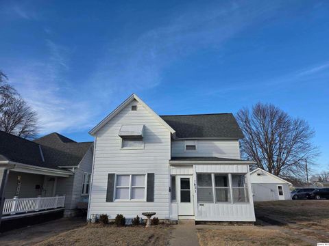 Tiny photo for 1431 Spruce Street, Quincy, IL 62301 (MLS # 12538604)