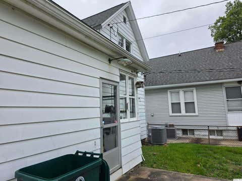 Tiny photo for 1431 Spruce Street, Quincy, IL 62301 (MLS # 12538604)