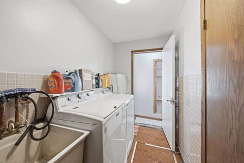 Tiny photo for 8852 Central Avenue, Oak Lawn, IL 60453 (MLS # 12670775)