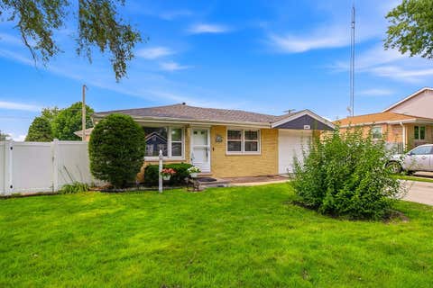 Photo of 8852 Central Avenue, Oak Lawn, IL 60453 (MLS # 12670775)