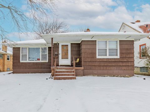 Photo of 580 Hirsch Avenue, Calumet City, IL 60409 (MLS # 12621545)
