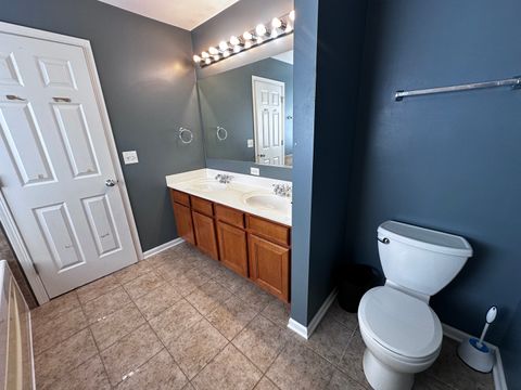 Tiny photo for 343 Tracy Lane, Elgin, IL 60124 (MLS # 12316977)