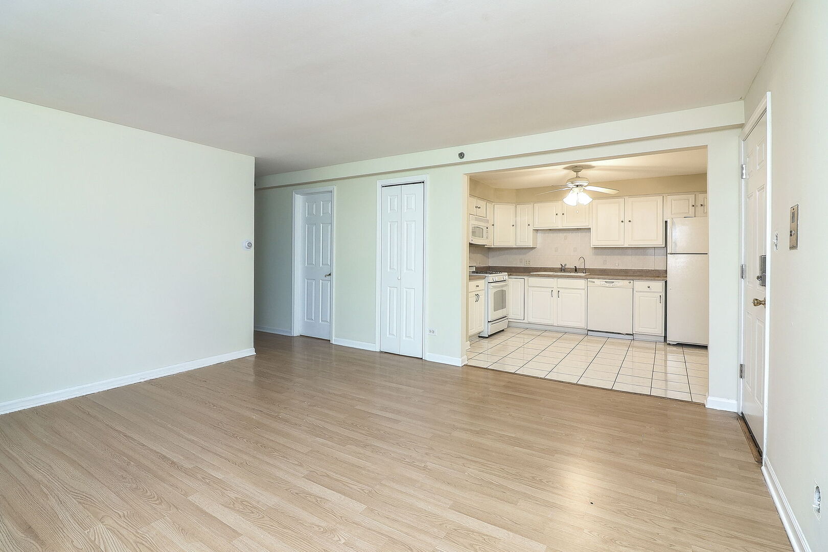 6708 W 107th Street 3C