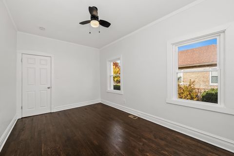 Tiny photo for 7832 S Paxton Avenue, Chicago, IL 60649 (MLS # 12513633)