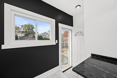 Tiny photo for 7832 S Paxton Avenue, Chicago, IL 60649 (MLS # 12513633)