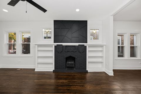 Tiny photo for 7832 S Paxton Avenue, Chicago, IL 60649 (MLS # 12513633)