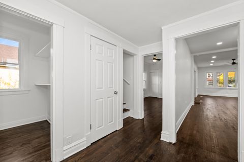 Tiny photo for 7832 S Paxton Avenue, Chicago, IL 60649 (MLS # 12513633)