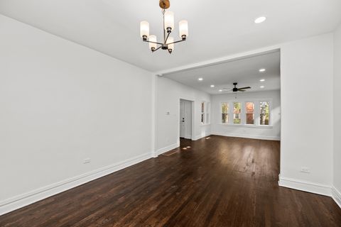 Tiny photo for 7832 S Paxton Avenue, Chicago, IL 60649 (MLS # 12513633)