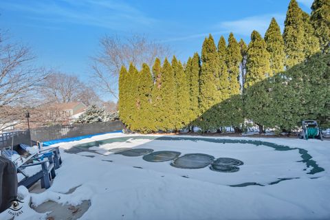 Tiny photo for 140 Autumn Rdg Drive, Montgomery, IL 60538 (MLS # 12533412)