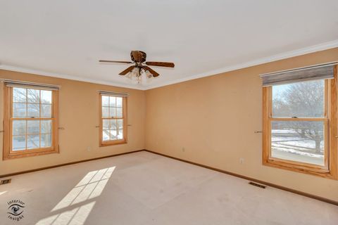 Tiny photo for 140 Autumn Rdg Drive, Montgomery, IL 60538 (MLS # 12533412)