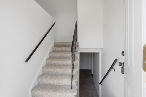 Tiny photo for 3109 N Lincoln Avenue, Davenport, IA 52804 (MLS # 12599404)