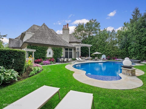 Tiny photo for 909 Cleveland Road, Hinsdale, IL 60521 (MLS # 12727217)