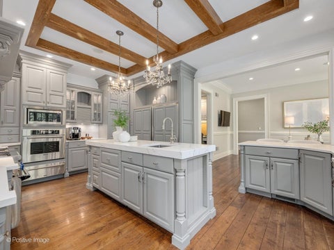 Tiny photo for 909 Cleveland Road, Hinsdale, IL 60521 (MLS # 12727217)