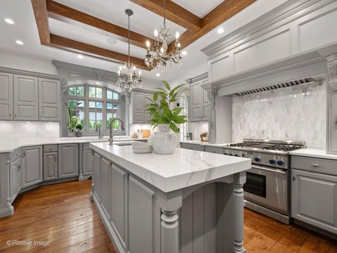 Tiny photo for 909 Cleveland Road, Hinsdale, IL 60521 (MLS # 12727217)