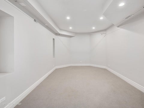 Tiny photo for 909 Cleveland Road, Hinsdale, IL 60521 (MLS # 12727217)