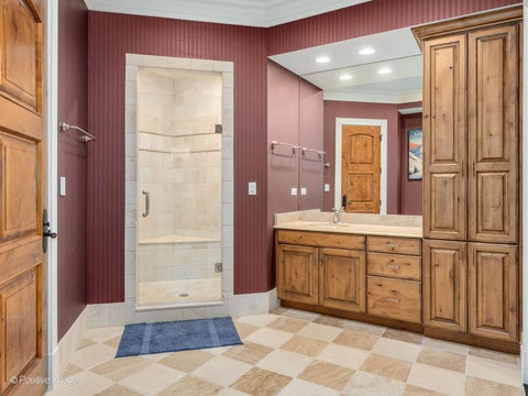 Tiny photo for 909 Cleveland Road, Hinsdale, IL 60521 (MLS # 12727217)
