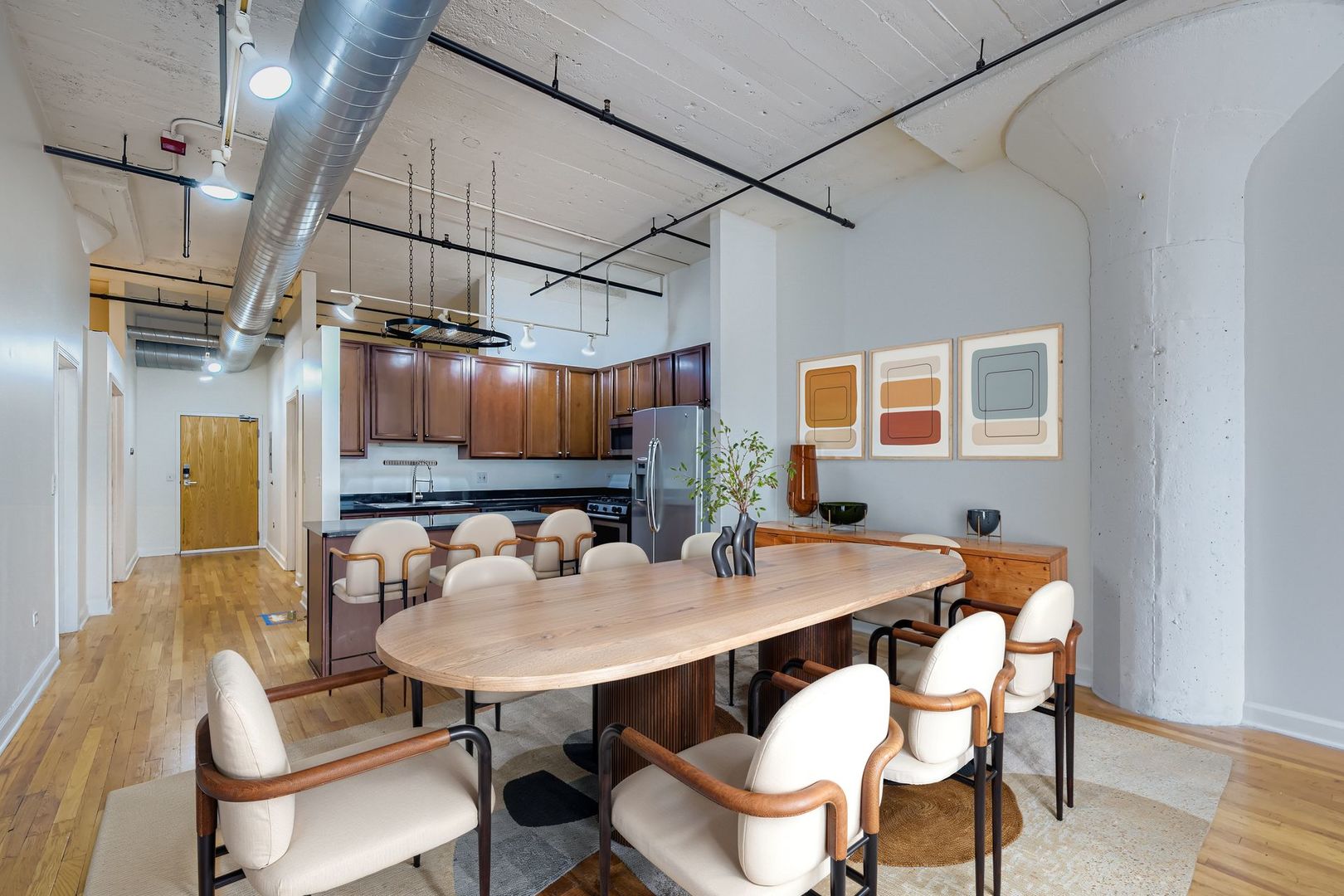 221 E CULLERTON Street 317