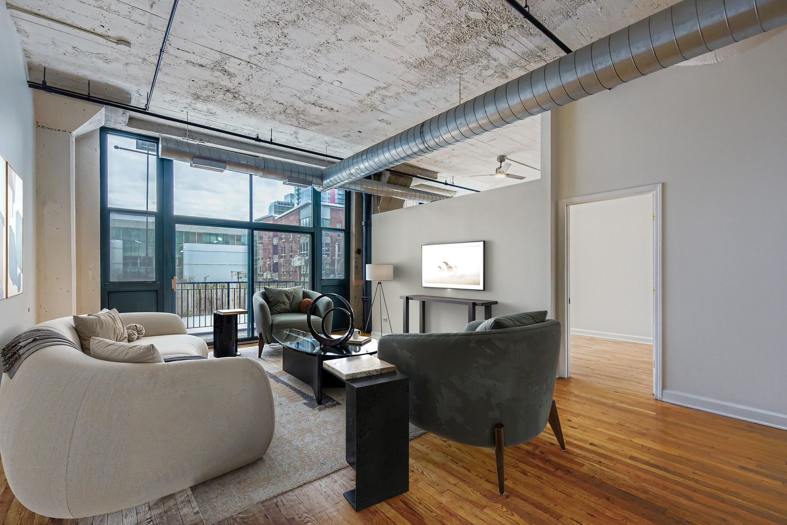 221 E CULLERTON Street 317