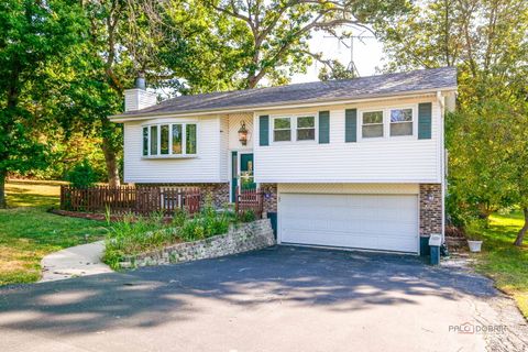 Tiny photo for 36661 N Oakwood Drive, Lake Villa, IL 60046 (MLS # 12456788)