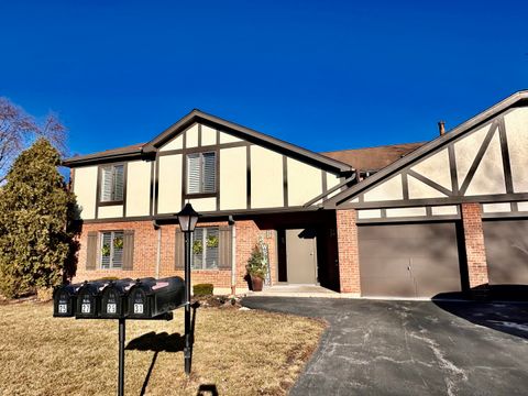 27 Parliament Drive E 27E Palos Heights IL 60463