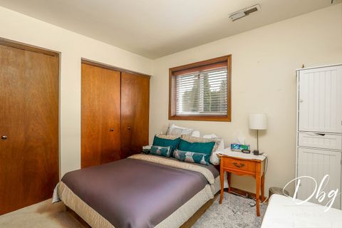 Tiny photo for 4750 CREST Court, Waukegan, IL 60085 (MLS # 12406624)