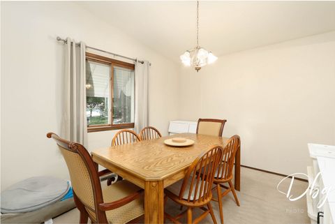 Tiny photo for 4750 CREST Court, Waukegan, IL 60085 (MLS # 12406624)