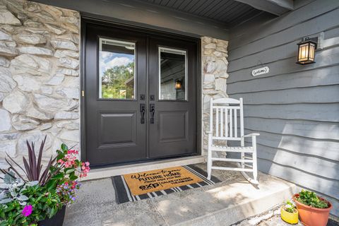 Tiny photo for 1614 185th Street, Lansing, IL 60438 (MLS # 12508125)