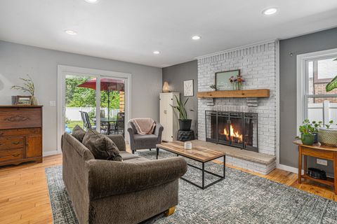 Tiny photo for 1614 185th Street, Lansing, IL 60438 (MLS # 12508125)