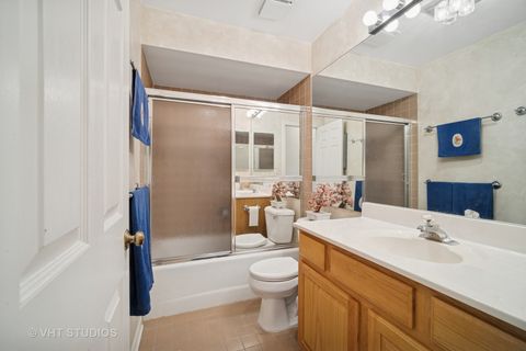 Tiny photo for 1280 Rudolph Road #1K, Northbrook, IL 60062 (MLS # 12426063)