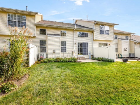Tiny photo for 3414 N BELL SCHOOL Road #4, Rockford, IL 61114 (MLS # 12795575)