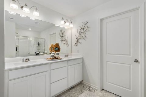 Tiny photo for 1030 Emerald Drive, Montgomery, IL 60538 (MLS # 12623460)