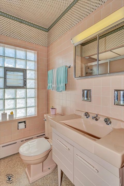 Tiny photo for 10609 S Hoyne Avenue, Chicago, IL 60643 (MLS # 12540628)