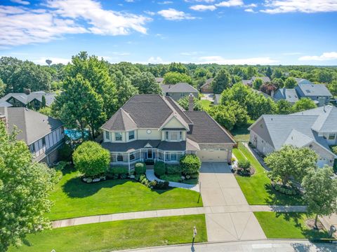 Photo of 1233 Eagle Crest Drive, Lemont, IL 60439 (MLS # 12676517)