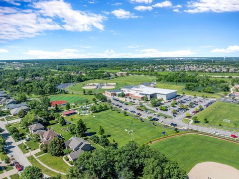 Tiny photo for 1233 Eagle Crest Drive, Lemont, IL 60439 (MLS # 12676517)