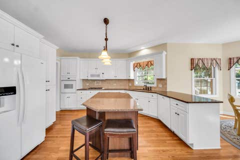 Tiny photo for 1233 Eagle Crest Drive, Lemont, IL 60439 (MLS # 12676517)