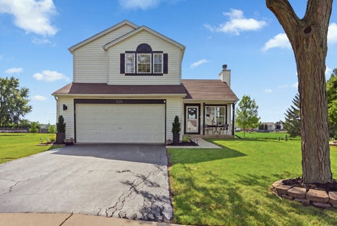 Photo of 2125 Victoria Lakes Court, Plainfield, IL 60586 (MLS # 12725349)