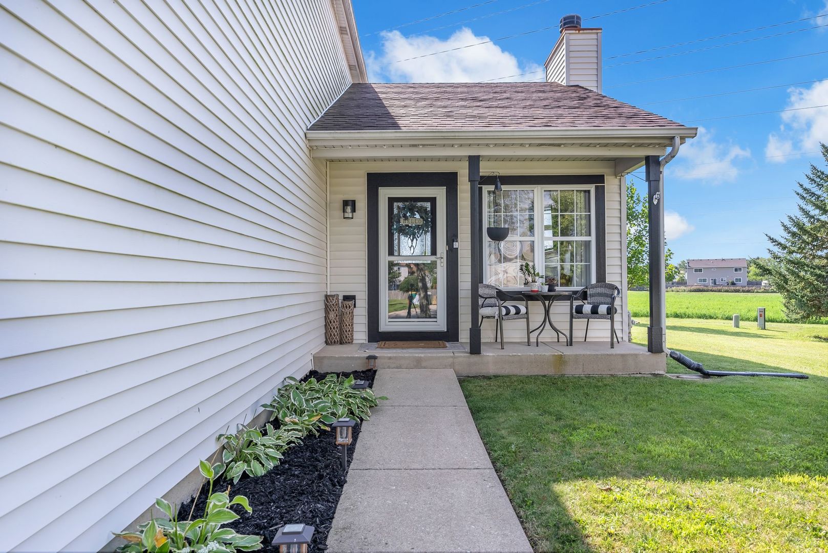 2125 Victoria Lakes Court