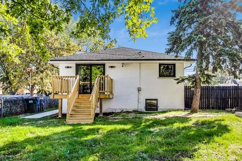 A home in Schiller Park