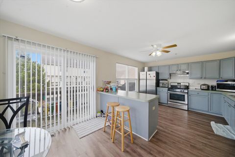 Tiny photo for 798 River Walk Drive, Wheeling, IL 60090 (MLS # 12586234)