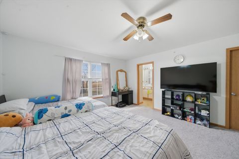 Tiny photo for 798 River Walk Drive, Wheeling, IL 60090 (MLS # 12586234)