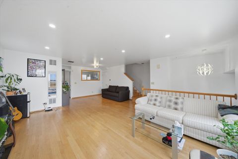 Tiny photo for 798 River Walk Drive, Wheeling, IL 60090 (MLS # 12586234)