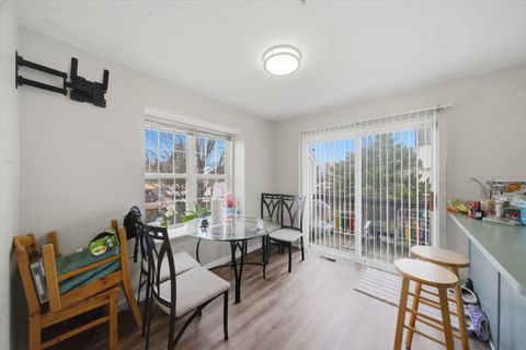 Tiny photo for 798 River Walk Drive, Wheeling, IL 60090 (MLS # 12586234)